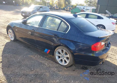 2008 BMW 335Xi z USA, uszkodzony, nr VIN WBAVD53568A284865